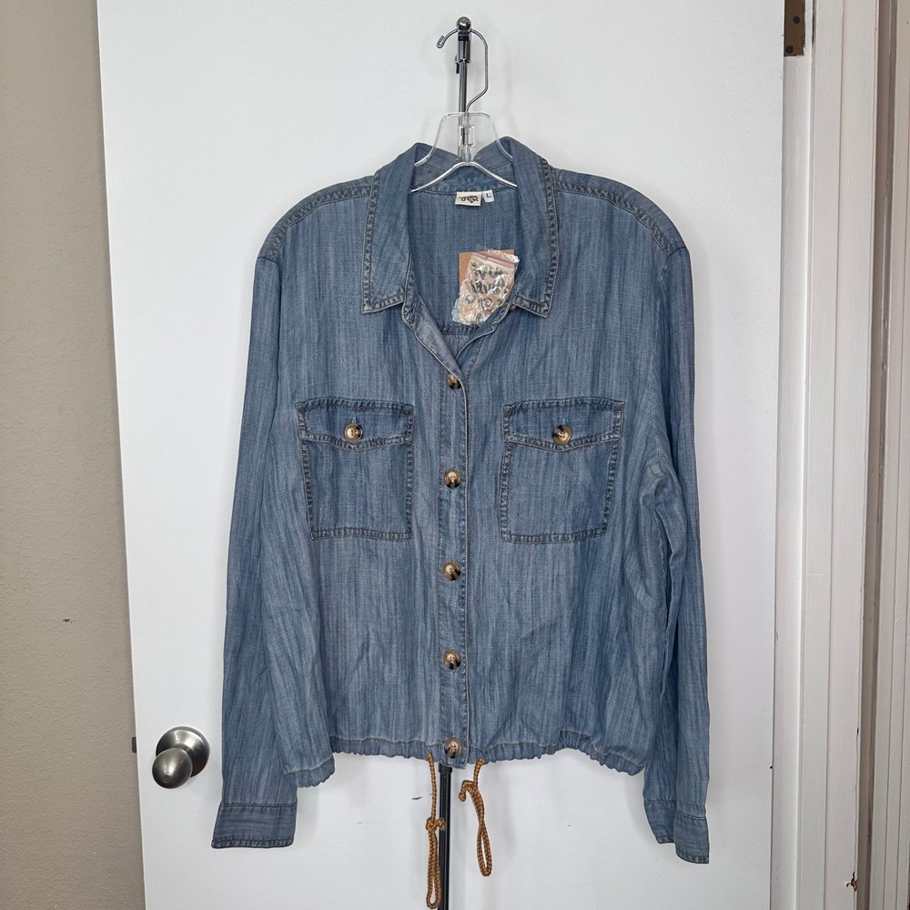 Ivu Jane Womens Light Wash Chambray Button Down Shirt Drawstring Hem Blue Large